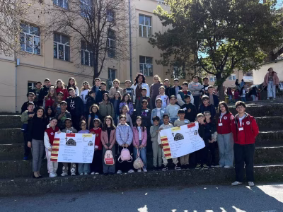 IMG-640d7c0da883780c30607d2120910d71-V